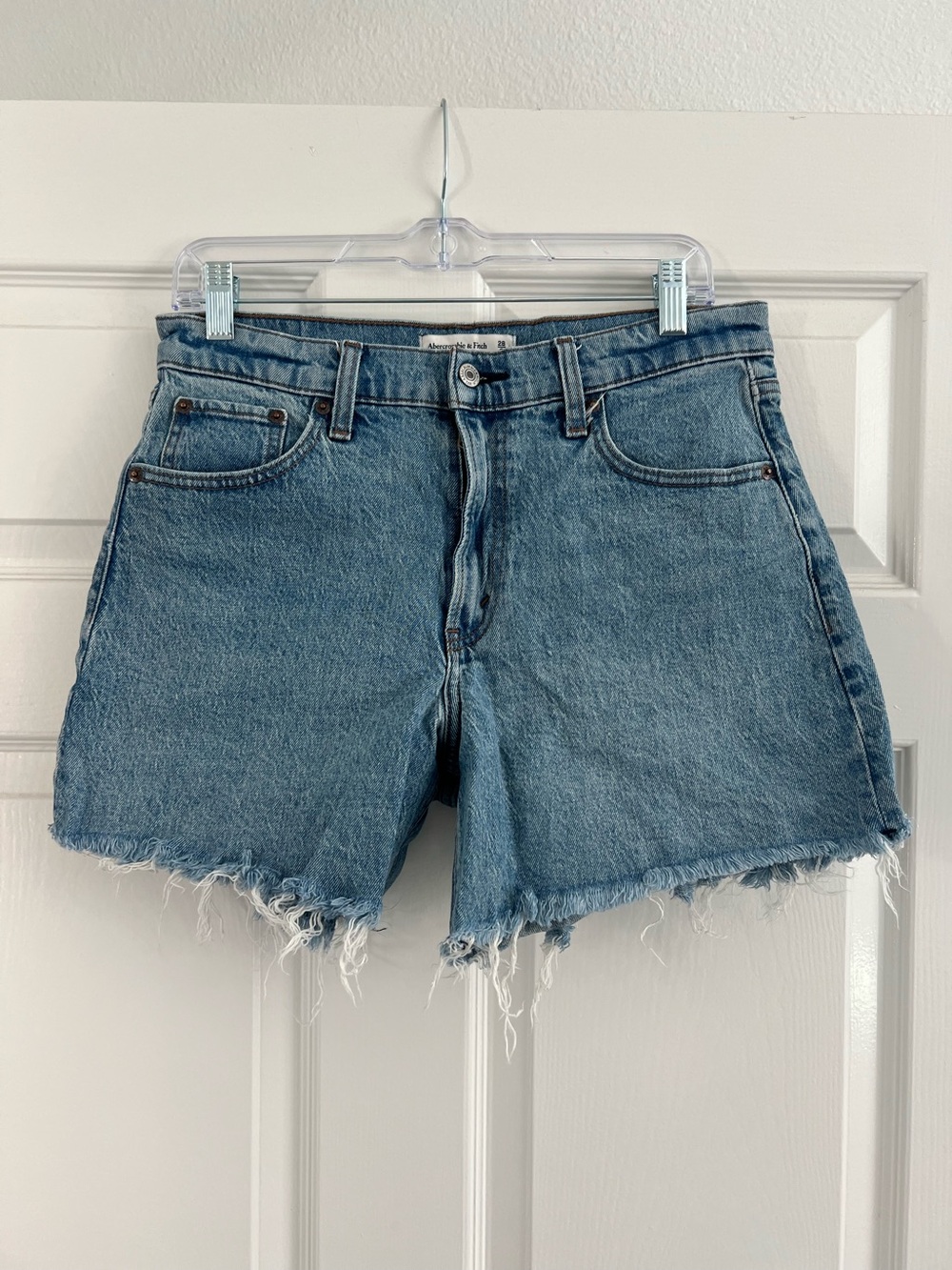 Abercrombie High Rise Dad Shorts - Picture 2 of 3